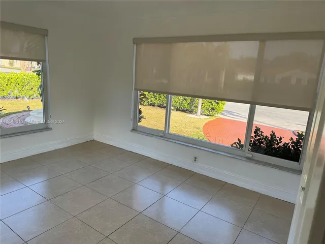 $1,150,000 | 206 Ponce De Leon, Coral Gables, FL 33134
