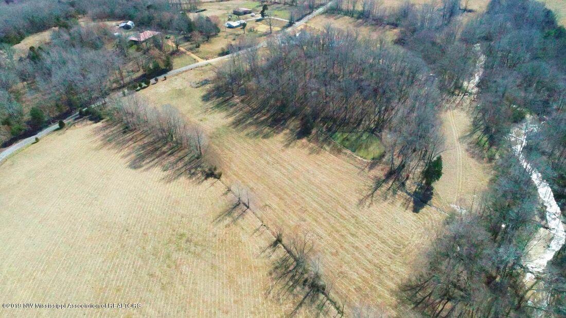598 Cline Road Sardis, MS 38666 - Photo 9 of 11 23