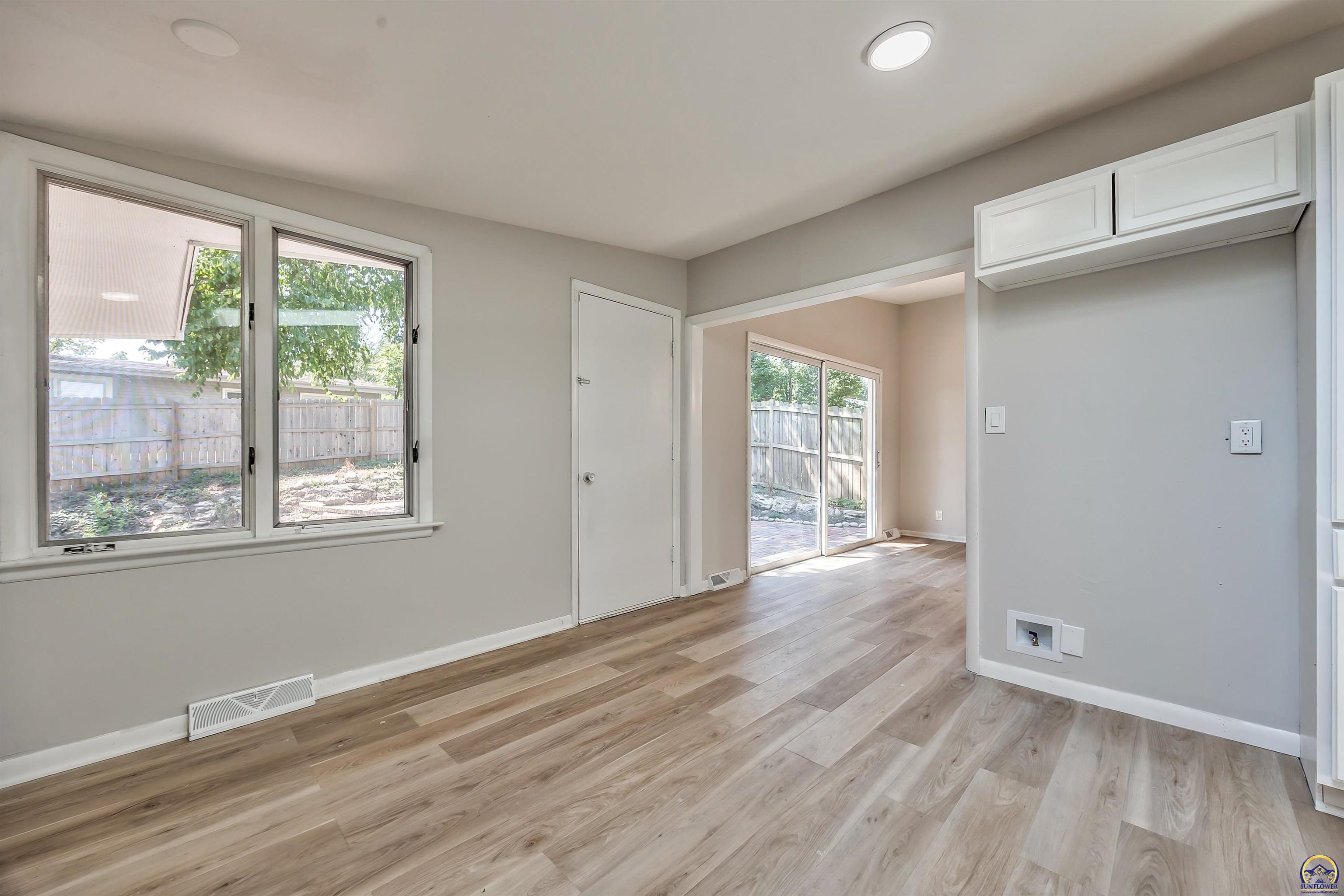1709 Southwest 26th Street Topeka, KS 66611 - Photo 14 of 40 Gallery Image 14