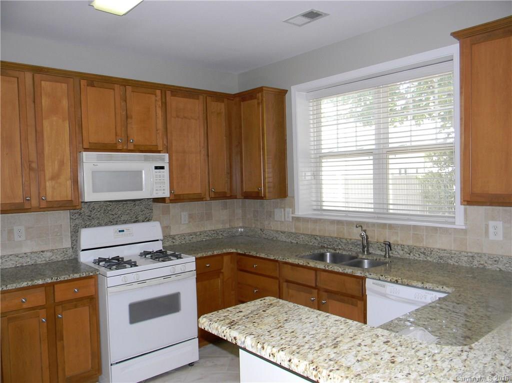9922 Westmoreland Road Cornelius, NC 28031 - Photo 7 of 24