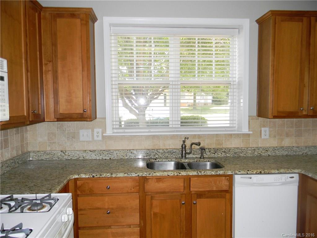 9922 Westmoreland Road Cornelius, NC 28031 - Photo 8 of 24