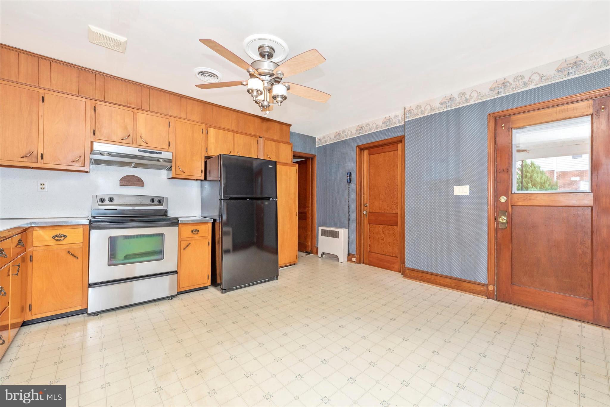 8033 Ball Road Frederick, MD 21704 - Photo 14 of 57 Kitchen
