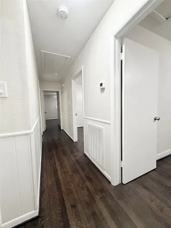 $1,850 | 523 Wisteria Street, Lake Jackson, TX 77566