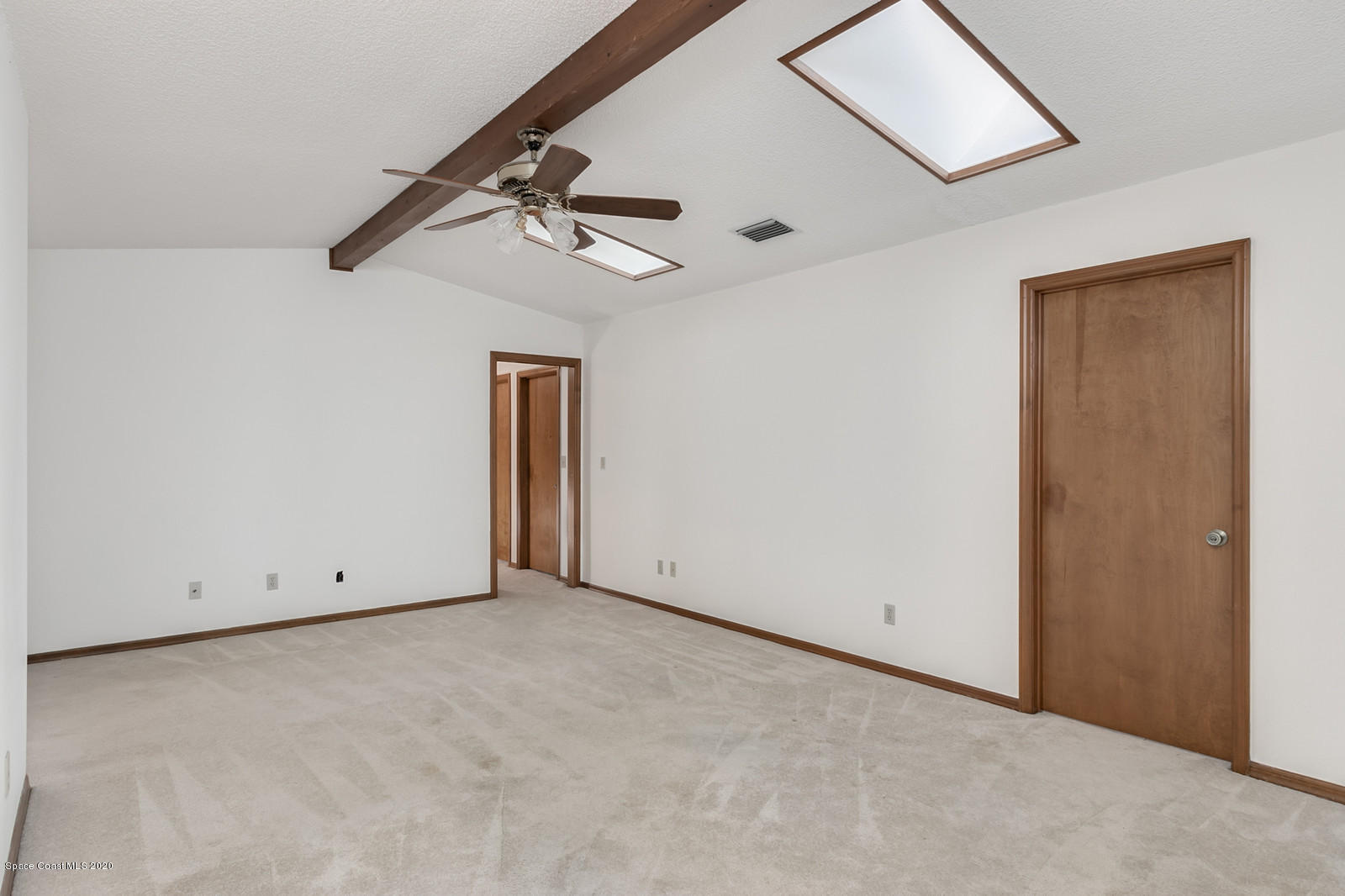435 Coach Road Satellite Beach, FL 32937 - Photo 14 of 23 18x12 Family room
