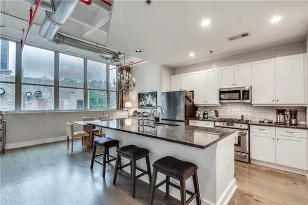 $465,000 | 33 Ponce De Leon Avenue Northeast, Unit 203, Atlanta, GA 30308