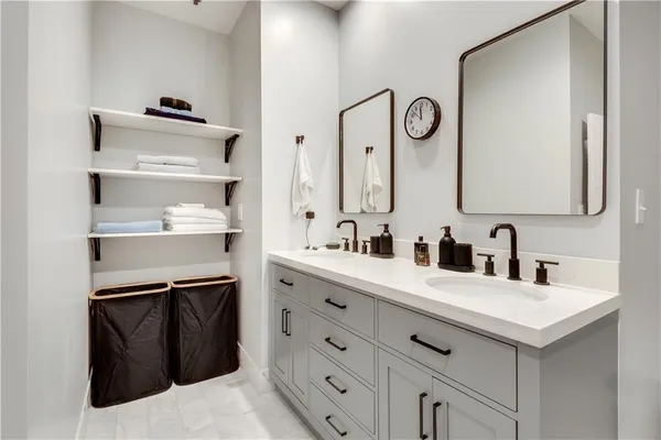 $465,000 | 33 Ponce De Leon Avenue Northeast, Unit 203, Atlanta, GA 30308