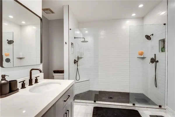 $465,000 | 33 Ponce De Leon Avenue Northeast, Unit 203, Atlanta, GA 30308