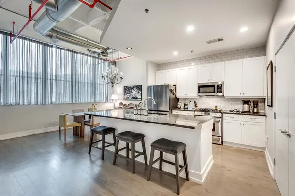 $465,000 | 33 Ponce De Leon Avenue Northeast, Unit 203, Atlanta, GA 30308