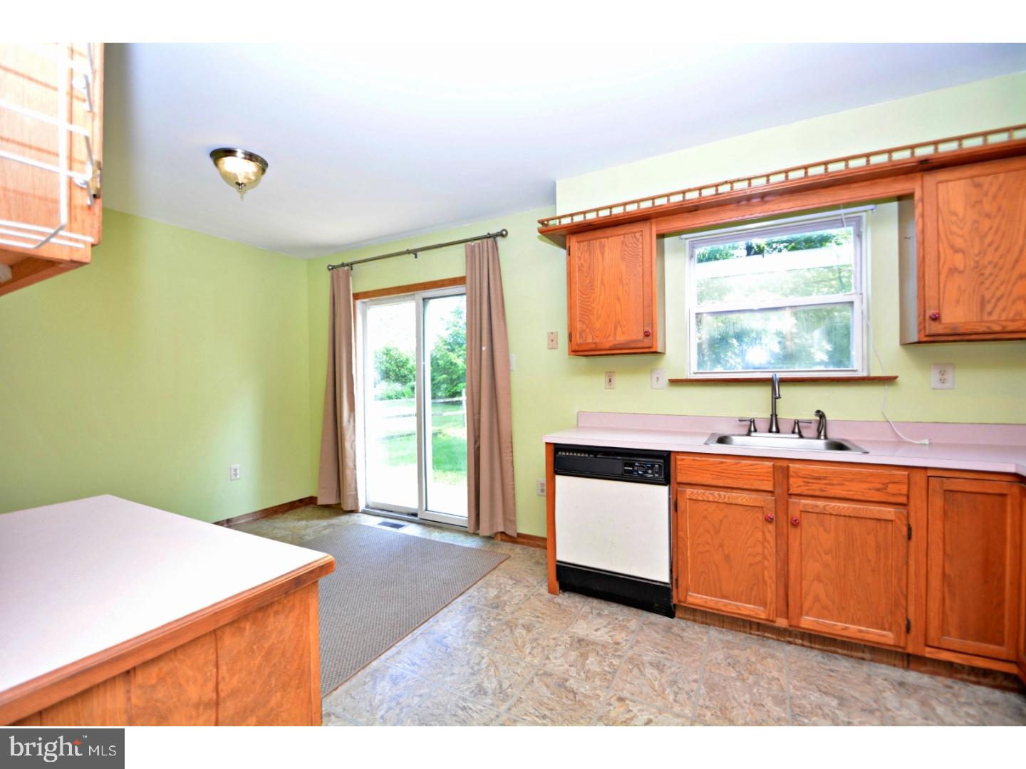 2055 Clover Mill Road Quakertown, PA 18951 - Photo 10 of 23 Kitchen