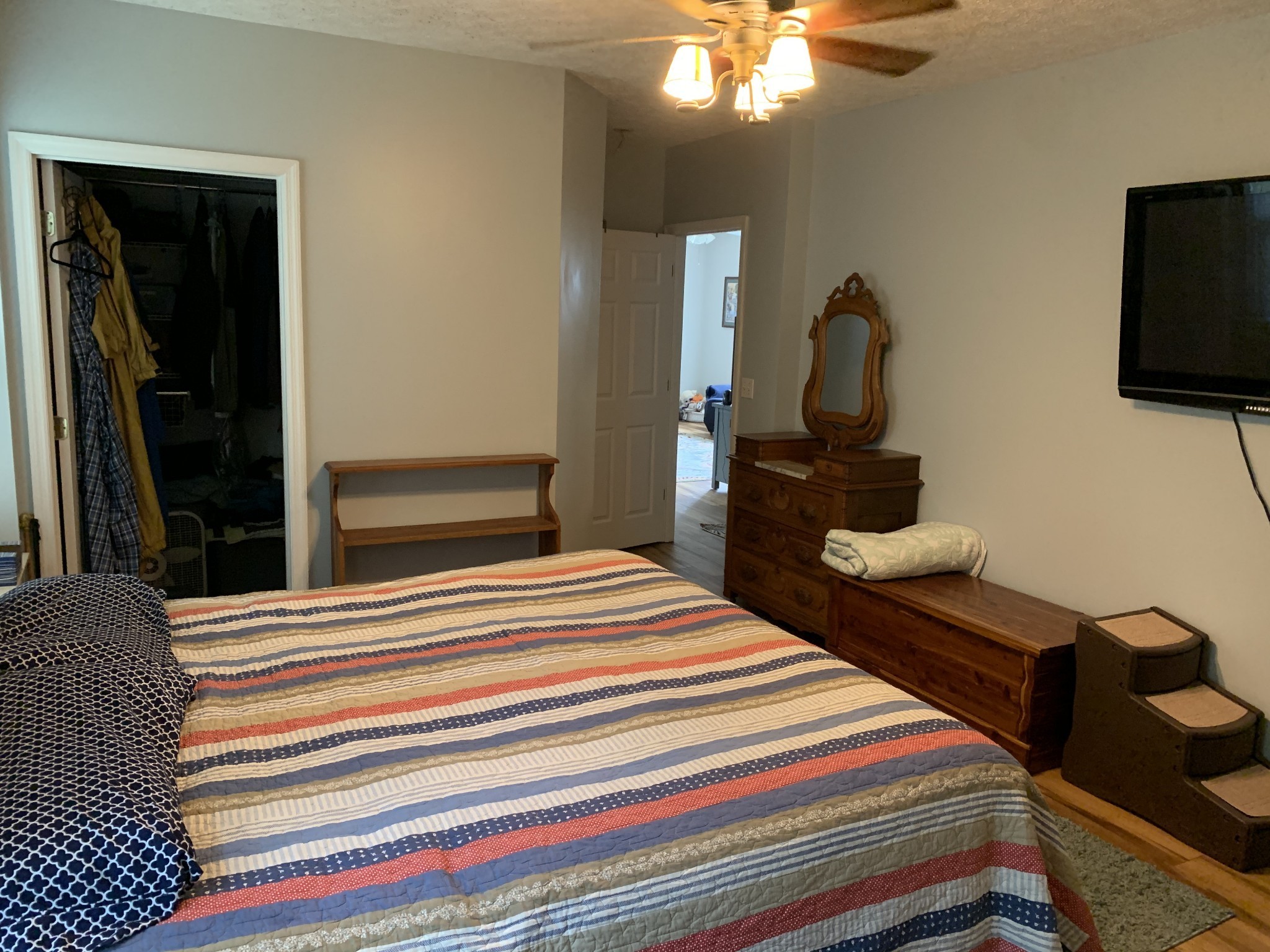 773 Curd Road Mount Juliet, TN 37122 - Photo 11 of 25 a bedroom with bed and tv