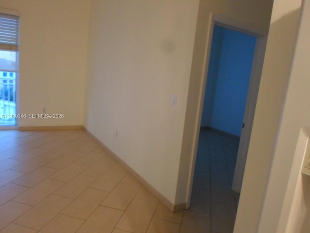 7275 Southwest 90th Way, Unit G 611 Miami, FL 33156 - Photo 45 of 56 a view of a small space