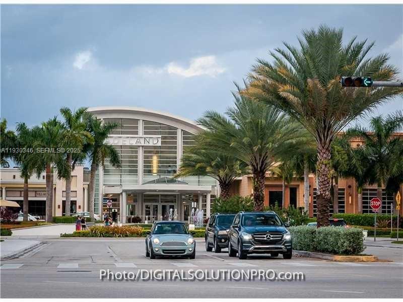 7275 Southwest 90th Way, Unit G 611 Miami, FL 33156 - Photo 8 of 60