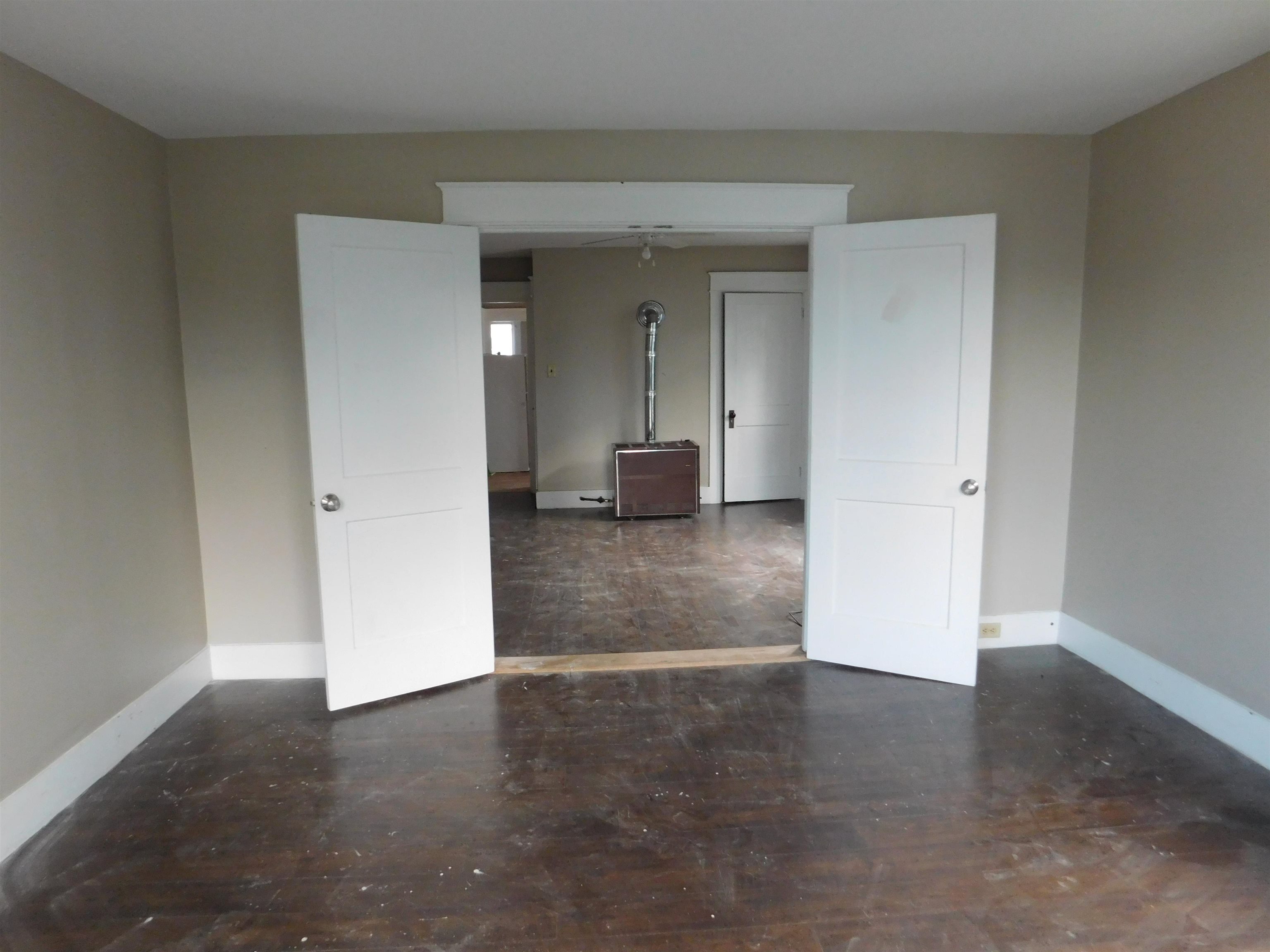 225 Spruce Street Manchester, NH 03103 - Photo 8 of 15 Gallery Image 8