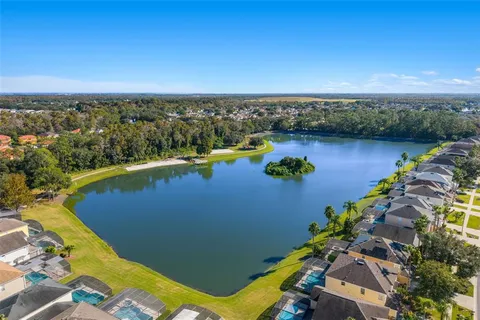 $399,000 | 911 Lake Berkley Drive, Kissimmee, FL 34746