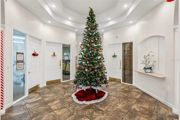 $399,000 | 911 Lake Berkley Drive, Kissimmee, FL 34746