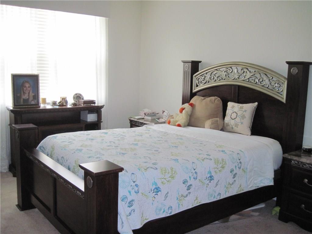 9444 Southwest Merlin Court Stuart, FL 34997 - Photo 10 of 23 Gallery Image 10