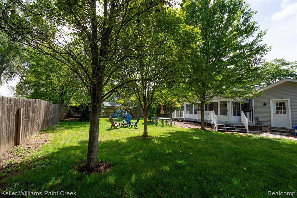 3171 Hessel Avenue Rochester Hills, MI 48307 - Photo 19 of 21