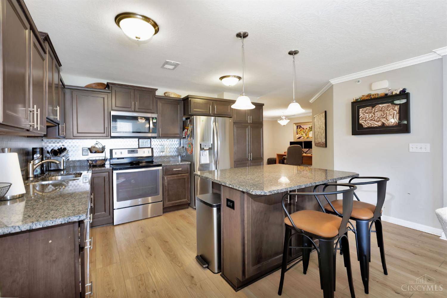 37 Old Pond Road Springboro, OH 45066 - Photo 9 of 38 Gallery Image 9