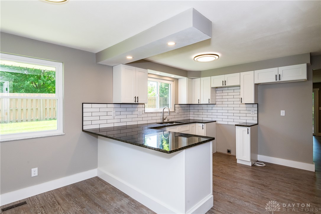 5827 Overbrooke Road Kettering, OH 45440 - Photo 12 of 46 Gallery Image 12