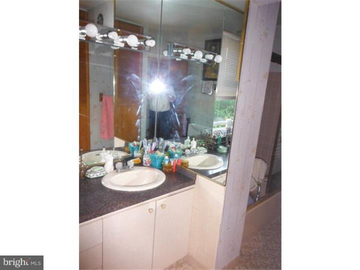 11035 Greiner Road Philadelphia, PA 19116 - Photo 13 of 20