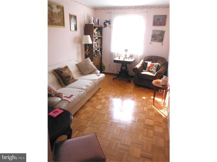 11035 Greiner Road Philadelphia, PA 19116 - Photo 7 of 20