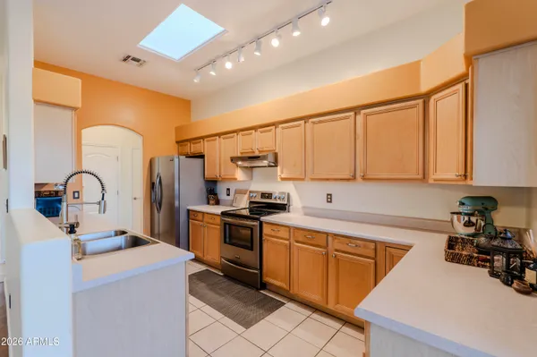 $445,000 | 3630 North Raven Wash Drive, Tucson, AZ 85745