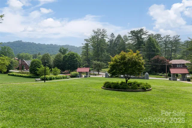 $975,000 | 400 Charlotte Street, Unit 402, Asheville, NC 28801