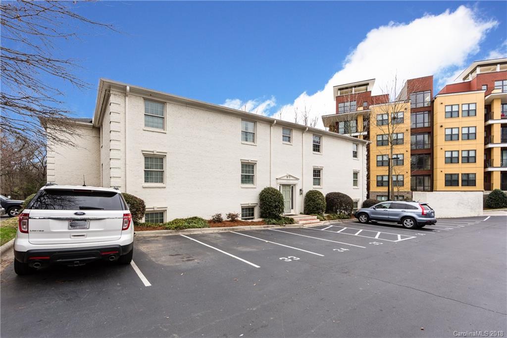 4923 Park Road, Unit B Charlotte, NC 28209 - Photo 2 of 31 Gallery Image 2