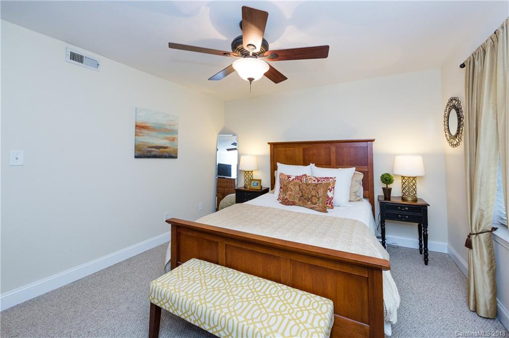 4923 Park Road, Unit B Charlotte, NC 28209 - Photo 18 of 31 Gallery Image 18