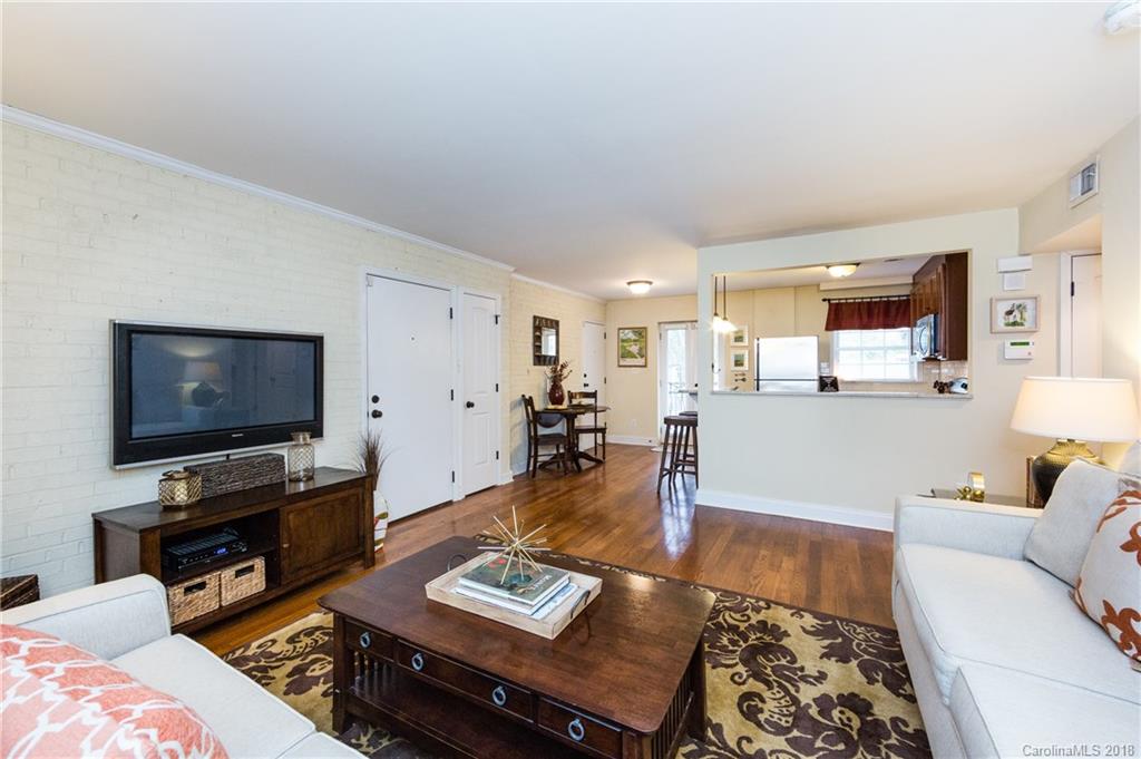 4923 Park Road, Unit B Charlotte, NC 28209 - Photo 7 of 31 Gallery Image 7