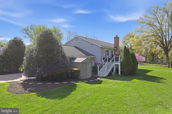 $1,149,900 | 10106 Nadine Drive, Vienna, VA 22181