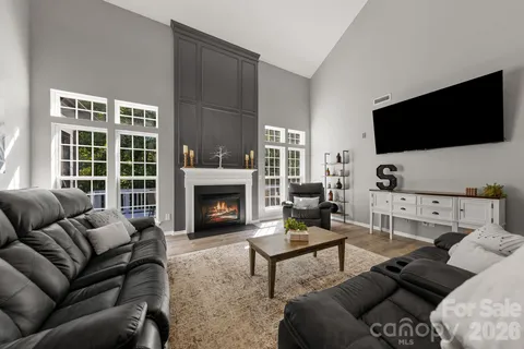 $729,999 | 1840 Sapona Court, Denver, NC 28037