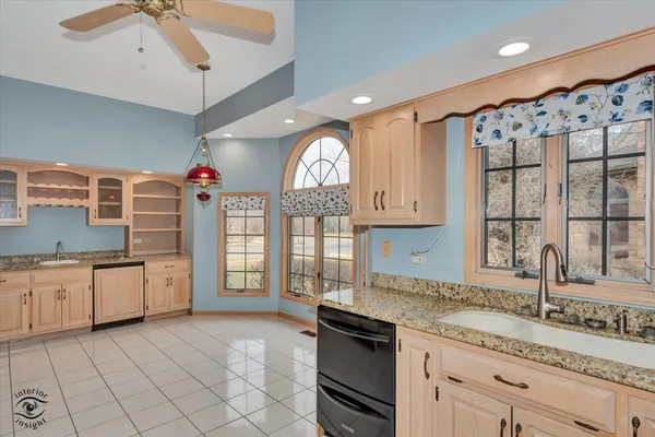 $499,900 | 9306 Fox Run Circle, Frankfort, IL 60423