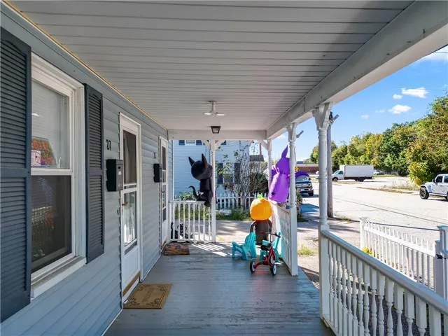 $489,000 | 25 Eddy Street, West Warwick, RI 02893