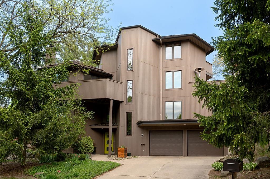 21 Foxboro Circle Madison, WI 53717 - Photo 1 of 88