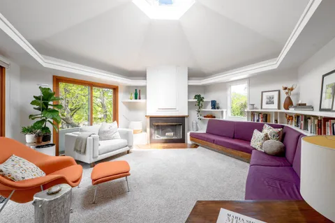 $850,000 | 21 Foxboro Circle, Madison, WI 53717