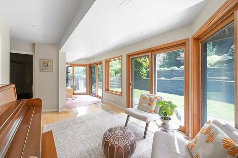 $850,000 | 21 Foxboro Circle, Madison, WI 53717