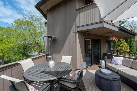 $850,000 | 21 Foxboro Circle, Madison, WI 53717