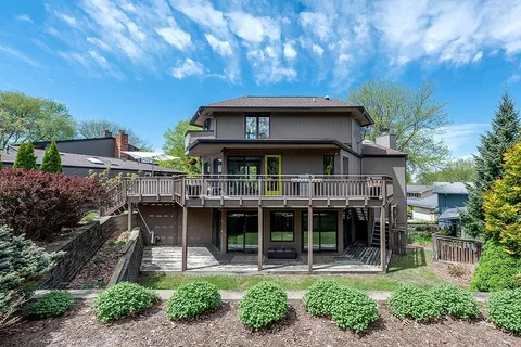 $850,000 | 21 Foxboro Circle, Madison, WI 53717