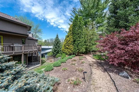 $850,000 | 21 Foxboro Circle, Madison, WI 53717