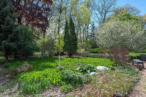 $850,000 | 21 Foxboro Circle, Madison, WI 53717