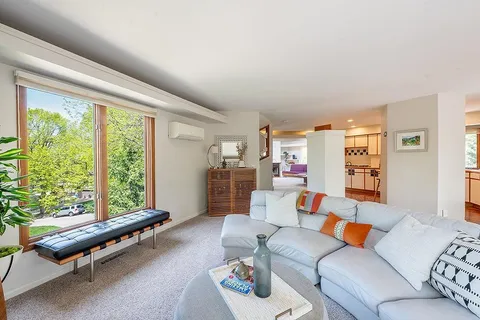 $850,000 | 21 Foxboro Circle, Madison, WI 53717