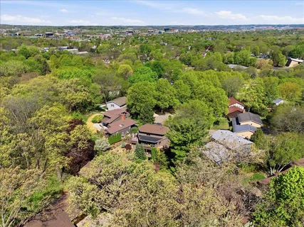 $850,000 | 21 Foxboro Circle, Madison, WI 53717