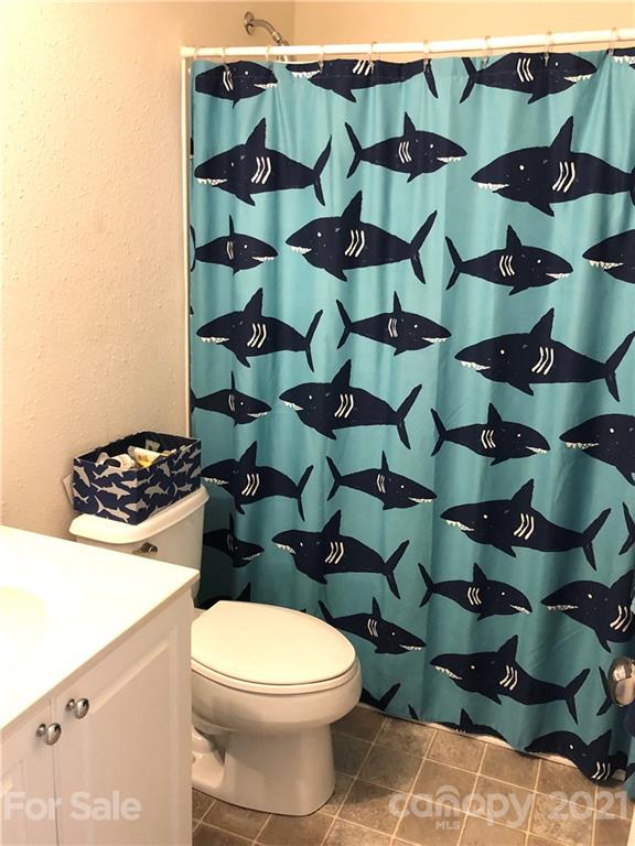 1404 River Run Road Lowell, NC 28098 - Photo 14 of 24 Gallery Image 14