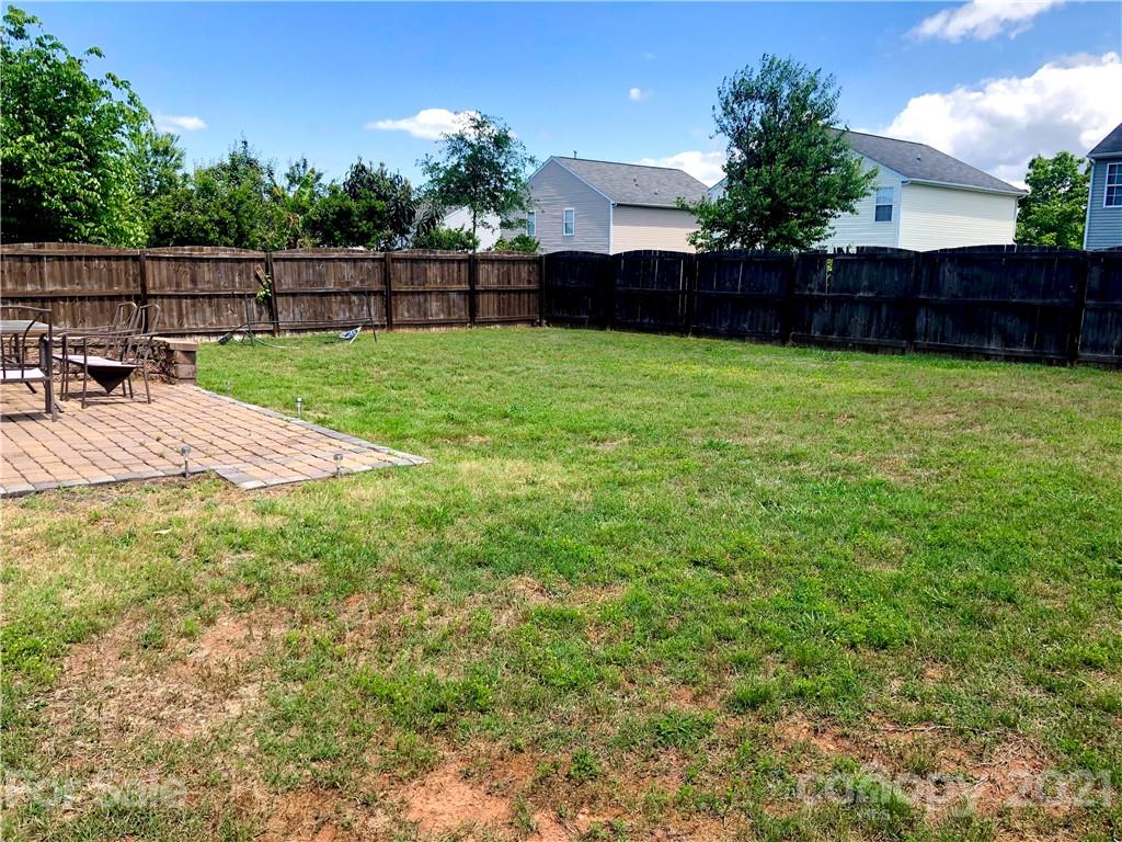 1404 River Run Road Lowell, NC 28098 - Photo 19 of 24 Gallery Image 19