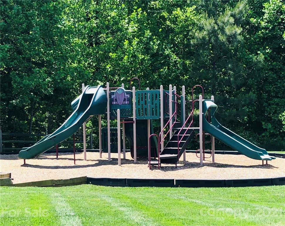 1404 River Run Road Lowell, NC 28098 - Photo 24 of 24 Gallery Image 24