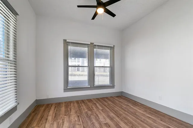 $1,550 | 422 North Woods Street, Sherman, TX 75092