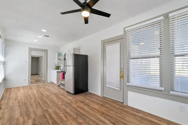 $1,550 | 422 North Woods Street, Sherman, TX 75092