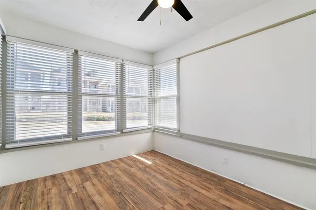 $1,550 | 422 North Woods Street, Sherman, TX 75092