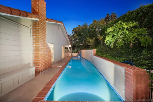 $1,595,000 | 6221 Brynwood Court, San Diego, CA 92120